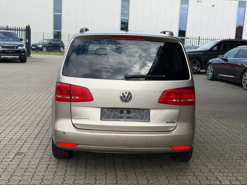 Gebraucht VW Touran Comfortline 105 PS (77 kW) 2012 Beige Van / Kleinbus