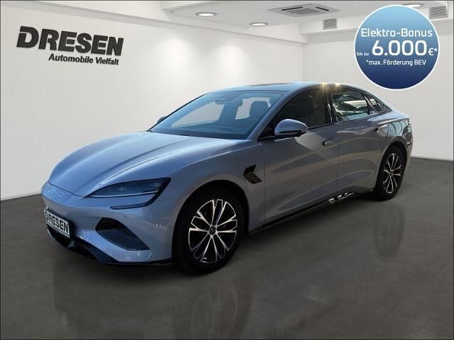 Neu BYD Seal Comfort 169 kW (231 PS) 2026 Grau Limousine