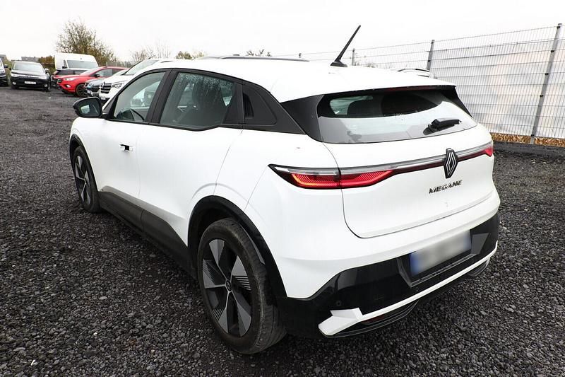 Gebraucht Renault Mégane Equilibre 160 kW (218 PS) 2022 Eisweiß Limousine