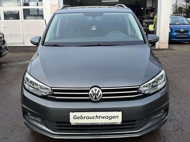 Gebraucht VW Touran Highline 150 PS (110 kW) 2016 Grau Van / Kleinbus