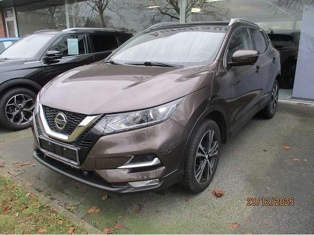 Brown m Gebraucht 2020 Nissan Qashqai N-Connecta SUV | 17.990 € (Fairer Preis) - Bild 1/2