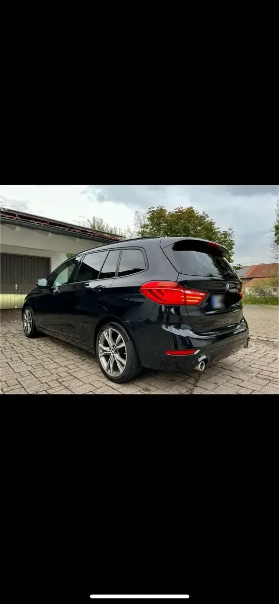 Gebraucht BMW 218 150 PS (110 kW) 2018 Schwarz Kombi