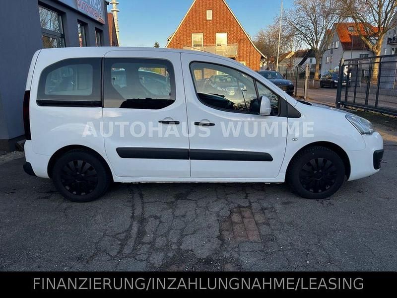 Gebraucht Citroën Berlingo Feel 99 PS (72 kW) 2015 Weiß Van / Kleinbus