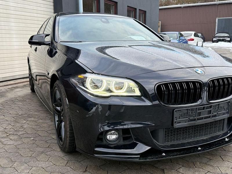 Gebraucht BMW 550 M Sport 449 PS (330 kW) 2016 Schwarz Limousine