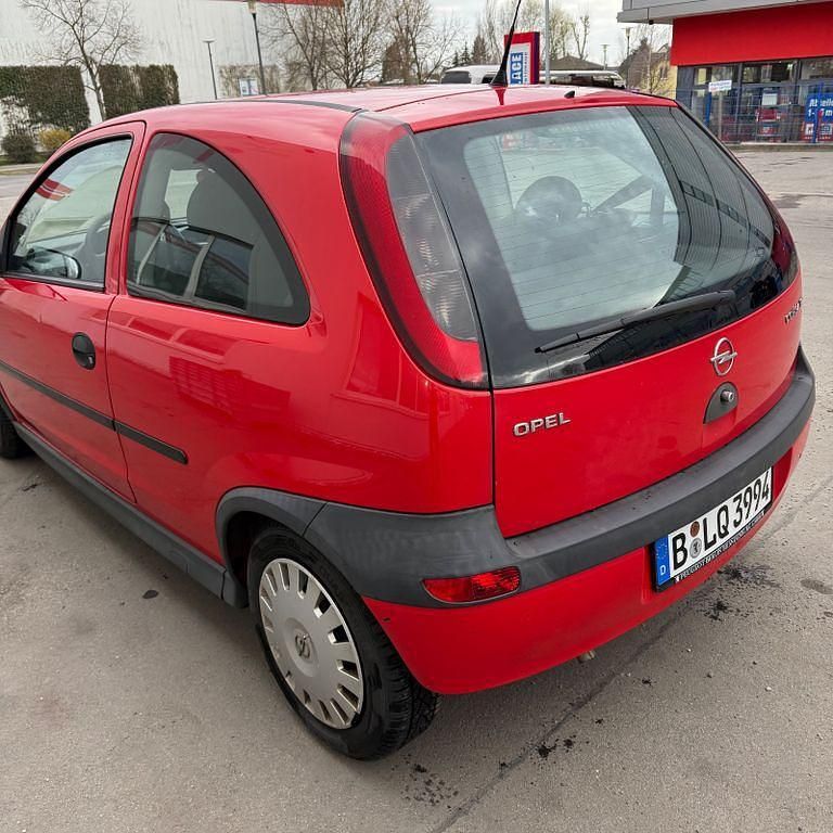 Gebraucht Opel Corsa 75 PS (55 kW) 2002 Rot Kleinwagen