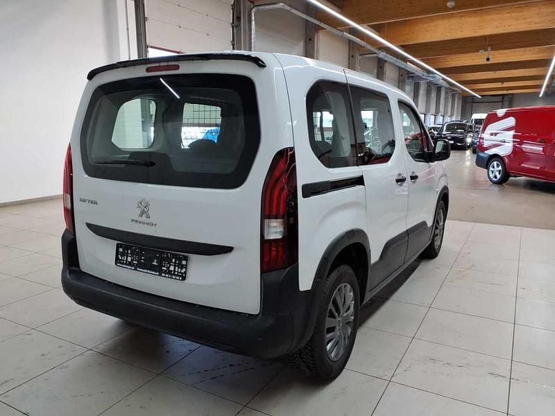 Gebraucht Peugeot Rifter Active 110 PS (80 kW) 2022 Schneeweiß Van / Kleinbus