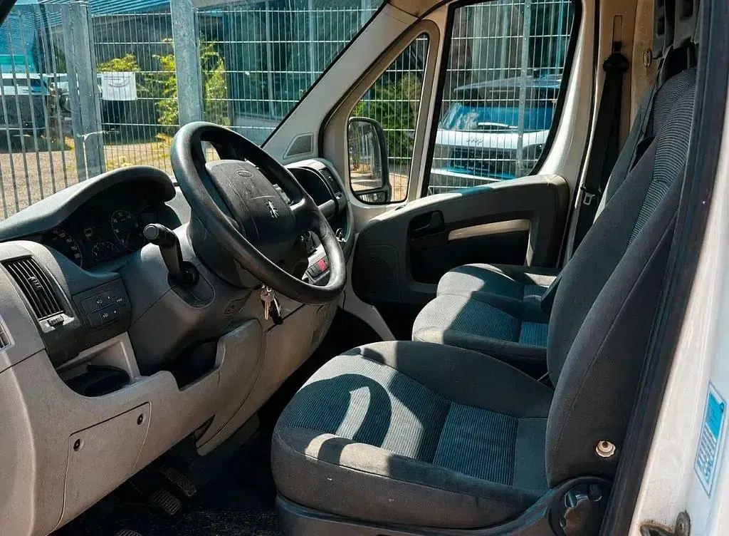 Gebraucht Peugeot Boxer 120 PS (88 kW) 2007 Weiß Van