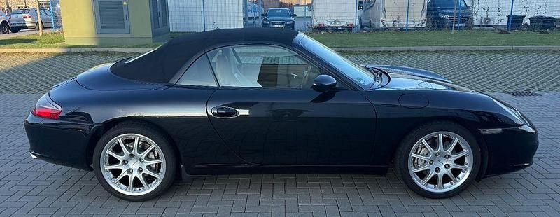 Gebraucht Porsche 911 Carrera 4 Cabriolet 320 PS (235 kW) 2002 Schwarz Cabrio