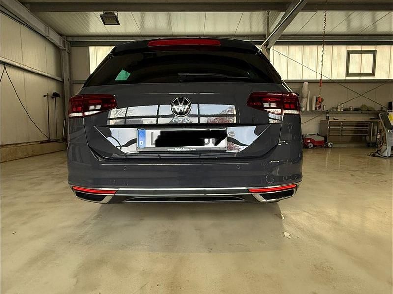 Gebraucht VW Passat GTE 218 PS (160 kW) 2021 Grau Kombi