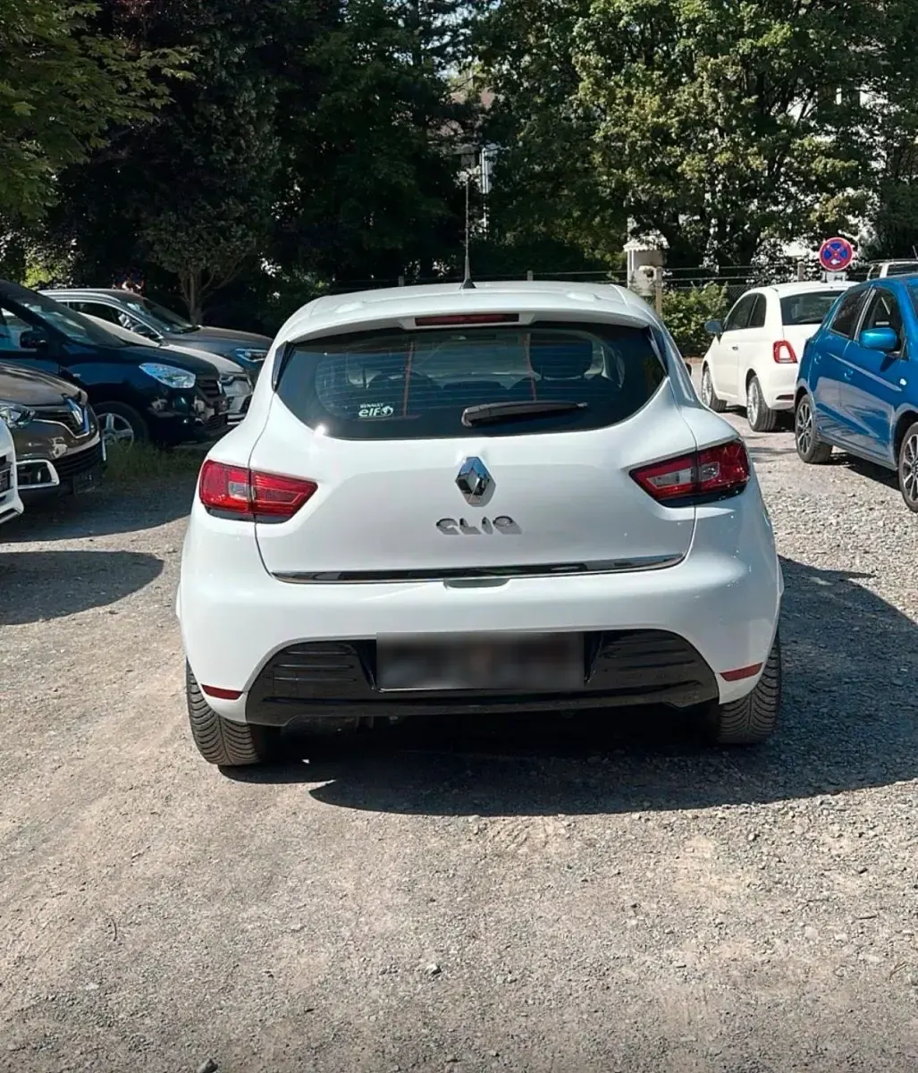 Gebraucht Renault Clio IV LIMITED 75 PS (55 kW) 2019 Weiß Kleinwagen