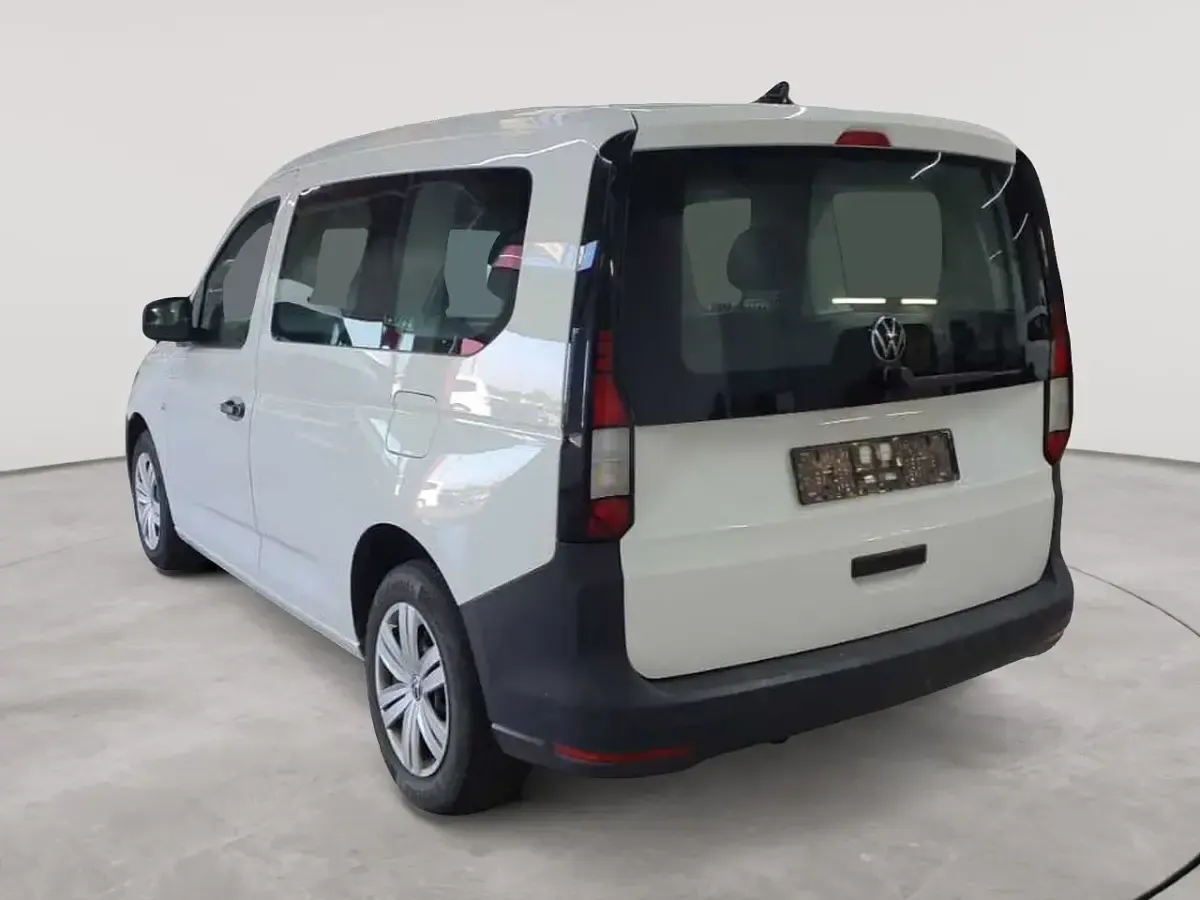Gebraucht VW Caddy 102 PS (75 kW) 2023 Candyweiß Van / Kleinbus