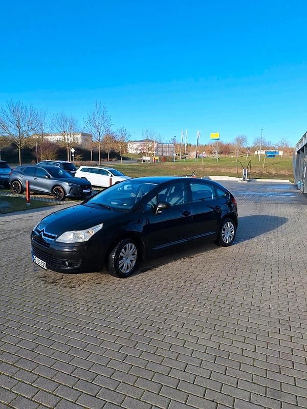 Gebraucht Citroën C4 109 PS (80 kW) 2006 Schwarz Kleinwagen