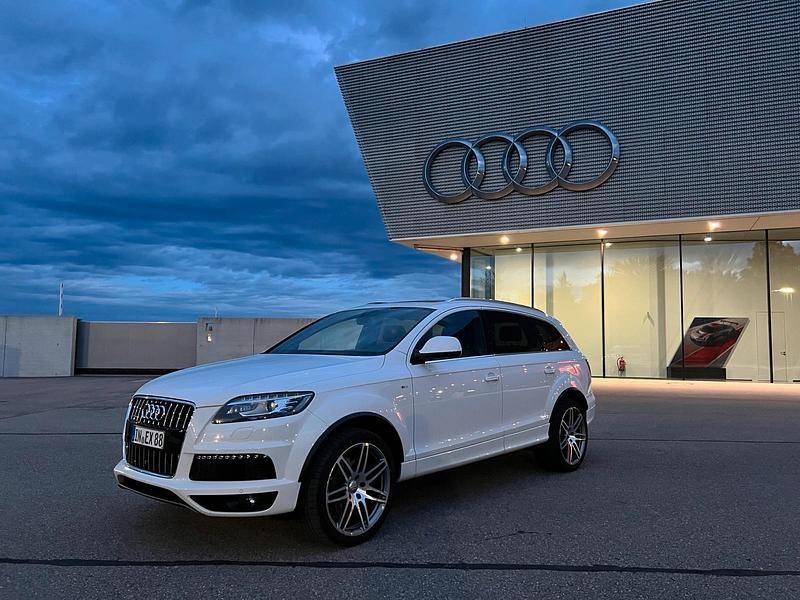 Weiß Gebraucht 2014 Audi Q7 S-Line SUV | 23.999 € (Etwas zu teuer) - Bild 1/4