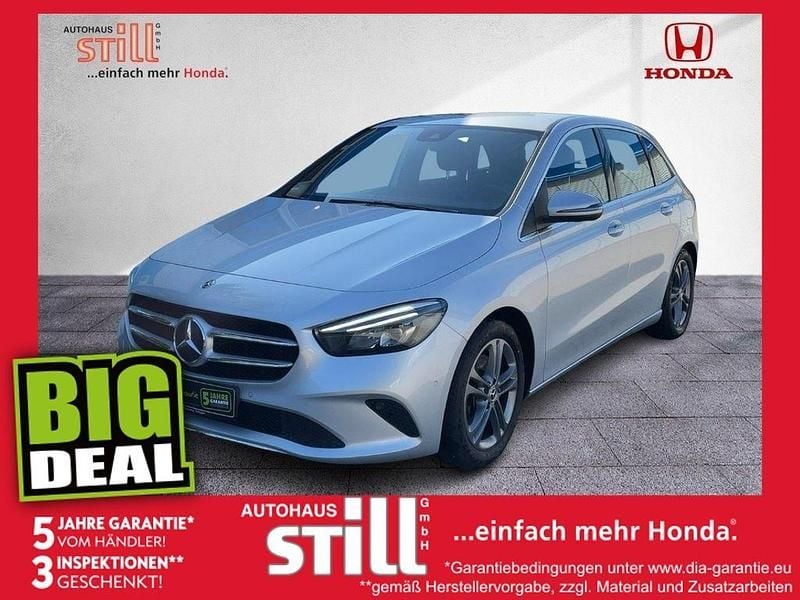 Silber Gebraucht 2019 Mercedes B220 Progressive Van / Kleinbus | 21.980 € (Fairer Preis) - Bild 1/4