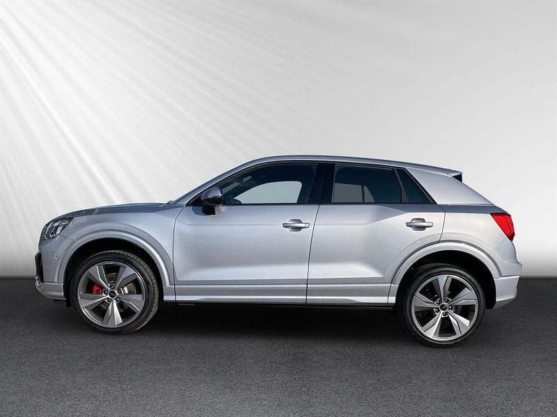 Gebraucht Audi Q2 S-Line 190 PS (139 kW) 2025 Florettsilber SUV