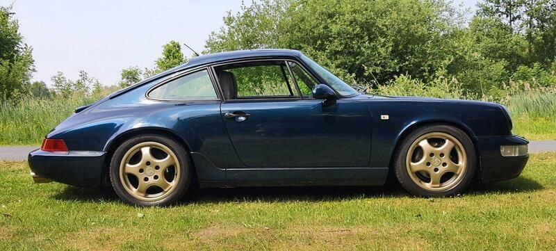 Grün Gebraucht 1993 Porsche 911 Carrera Coupé | 100.000 € - Bild 1/4