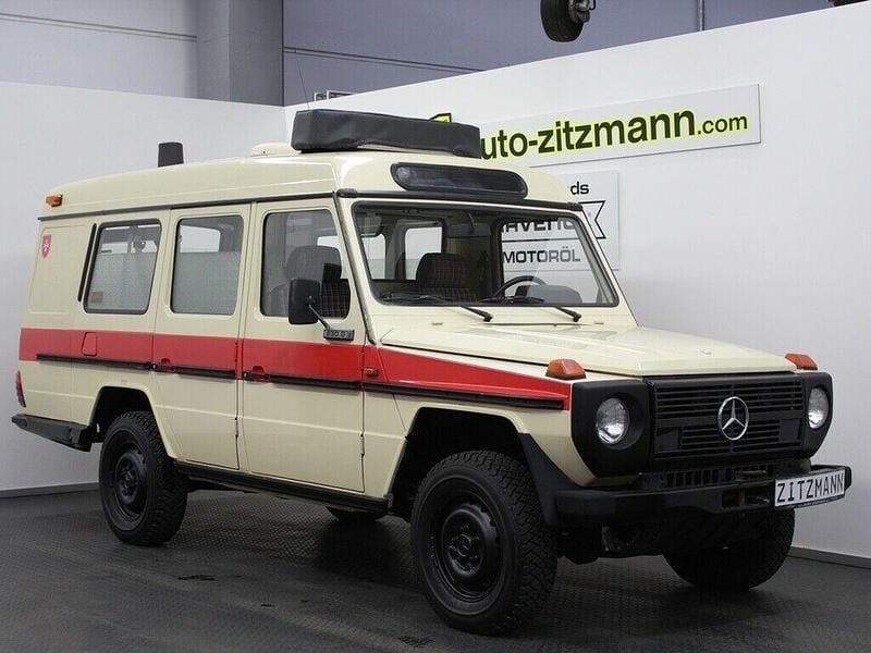Beige Gebraucht 1984 Mercedes G230 SUV | 37.990 € - Bild 1/4