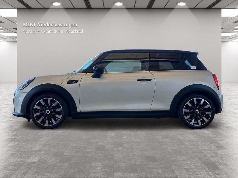 Gebraucht Mini Cooper SE 135 kW (184 PS) 2022 Weiß Kleinwagen