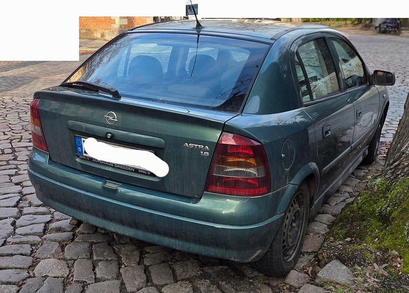 Gebraucht Opel Astra Comfort 85 PS (62 kW) 2003 Grün Limousine