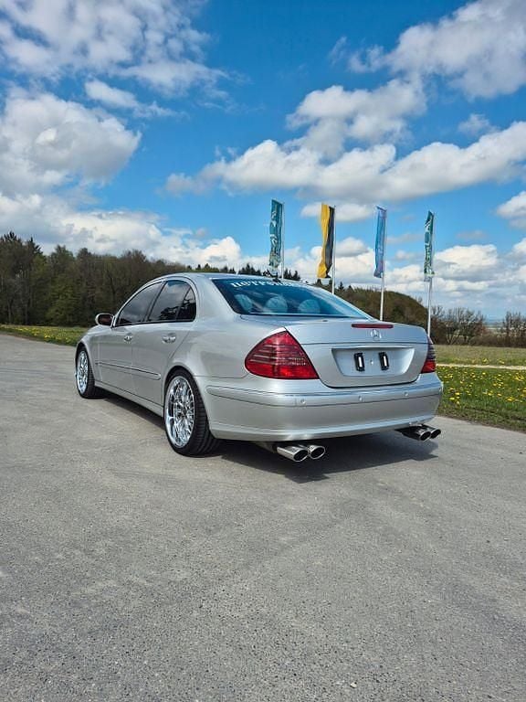 Occasion Mercedes E500 Avantgarde 306 ch (225 kW) 2003 Argent Berline