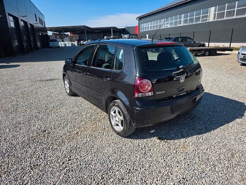 Gebraucht VW Polo 80 PS (58 kW) 2007 Grau Kleinwagen