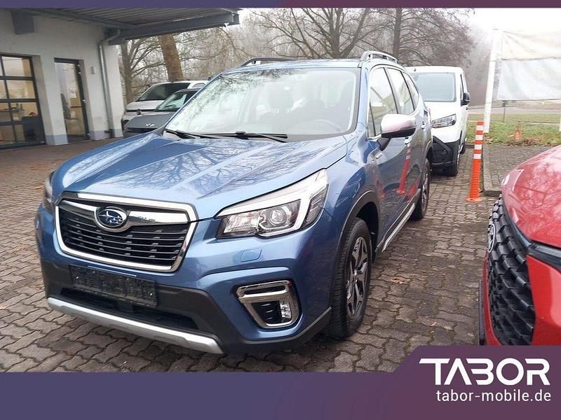 Gebraucht Subaru Forester 150 PS (110 kW) 2020 Blau metallic SUV