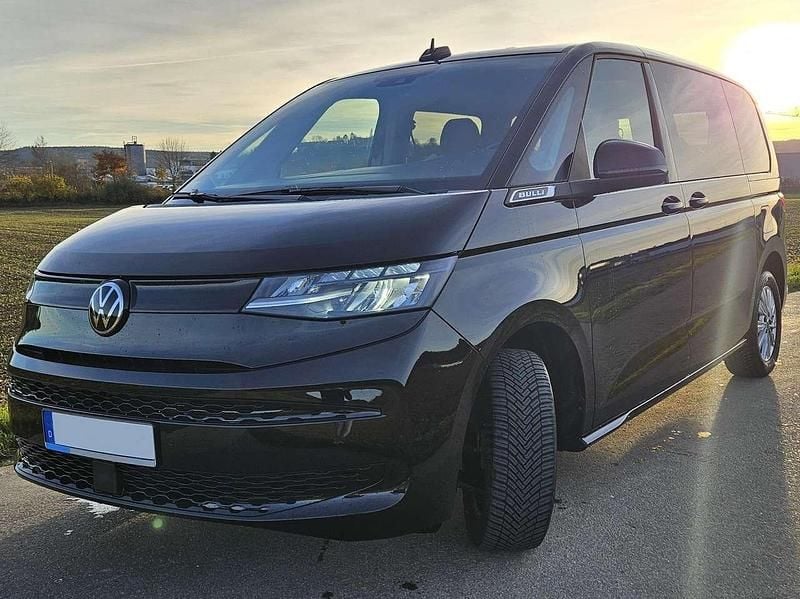 Gebraucht VW Multivan 204 PS (150 kW) 2023 Schwarz Van