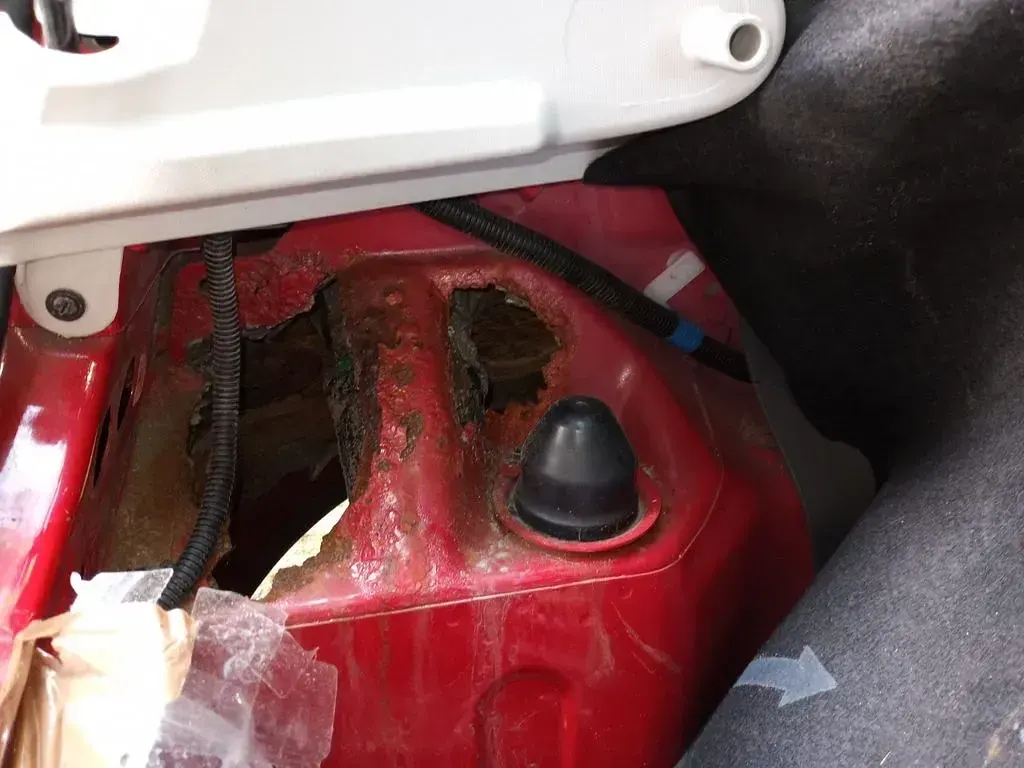 Gebraucht Peugeot 107 Filou 68 PS (50 kW) 2009 Rot Kleinwagen