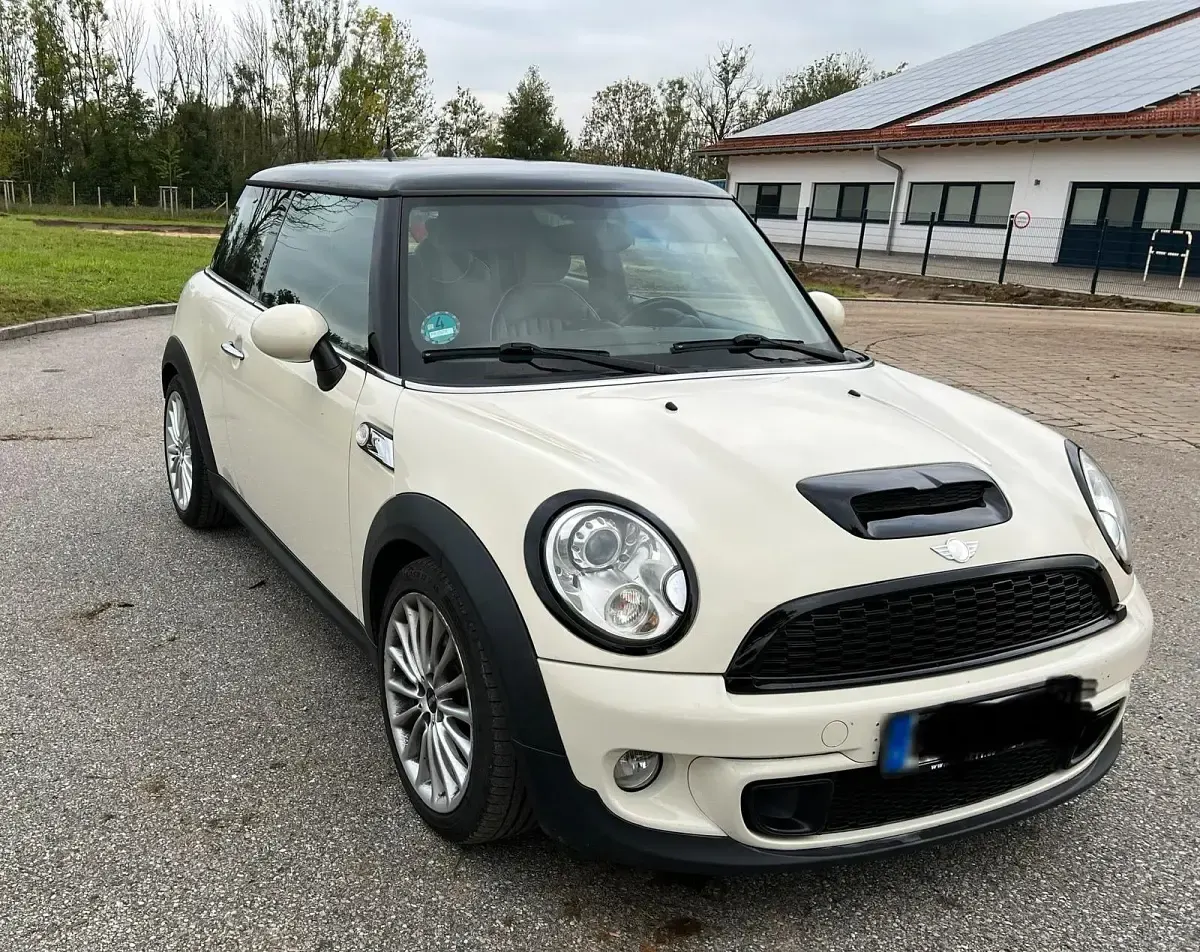 Gebraucht Mini Cooper S 184 PS (135 kW) 2011 Weiß Kleinwagen