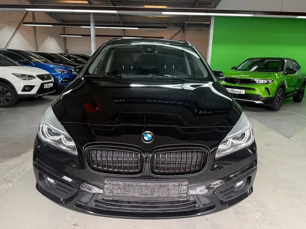 Gebraucht BMW 218 Gran Tourer Advantage 150 PS (110 kW) 2015 Schwarz Van / Kleinbus