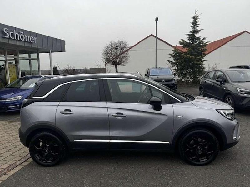 Gebraucht Opel Crossland Ultimate 131 PS (96 kW) 2021 Kontrast grau/quarz silber SUV
