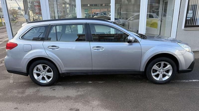 Gebraucht Subaru Outback Active 167 PS (122 kW) 2014 Ice silver (m) Kombi