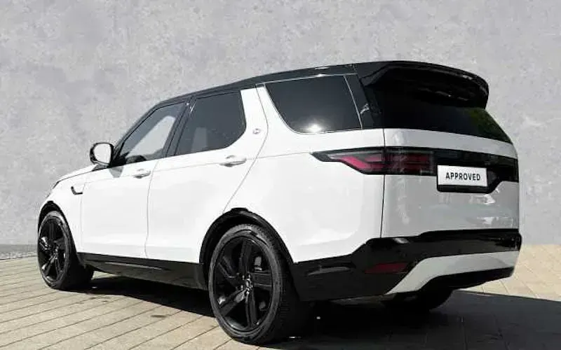 Gebraucht Land Rover Discovery HSE Dynamic 300 PS (220 kW) 2024 Weiß (fuji white) SUV