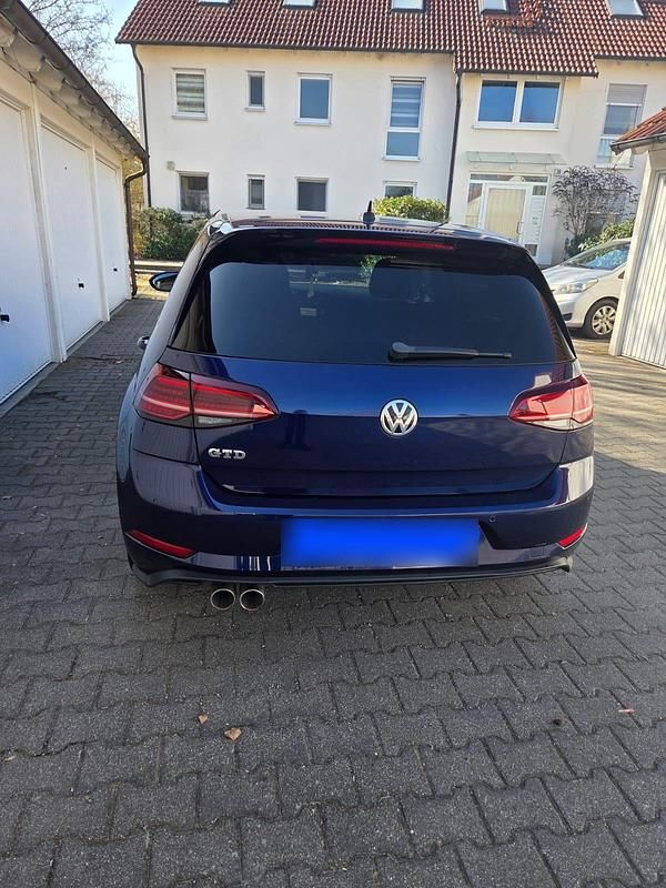 Gebraucht VW Golf VII GTD 184 PS (135 kW) 2017 Blau Kleinwagen