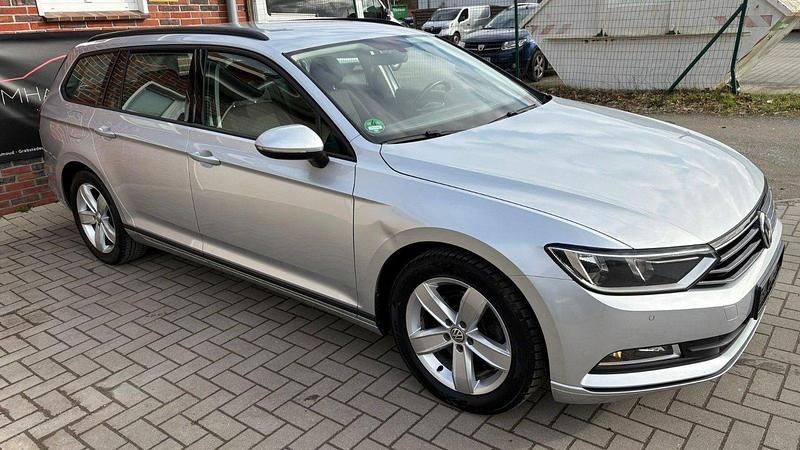 Second-hand VW Passat 150 CP (110 kW) 2015 Argintiu Break