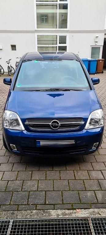 Blau Gebraucht 2005 Opel Meriva Van / Kleinbus | 900 € (Superpreis) - Bild 1/4