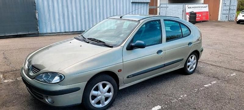 Gebraucht Renault Mégane 2000 Grau Kleinwagen