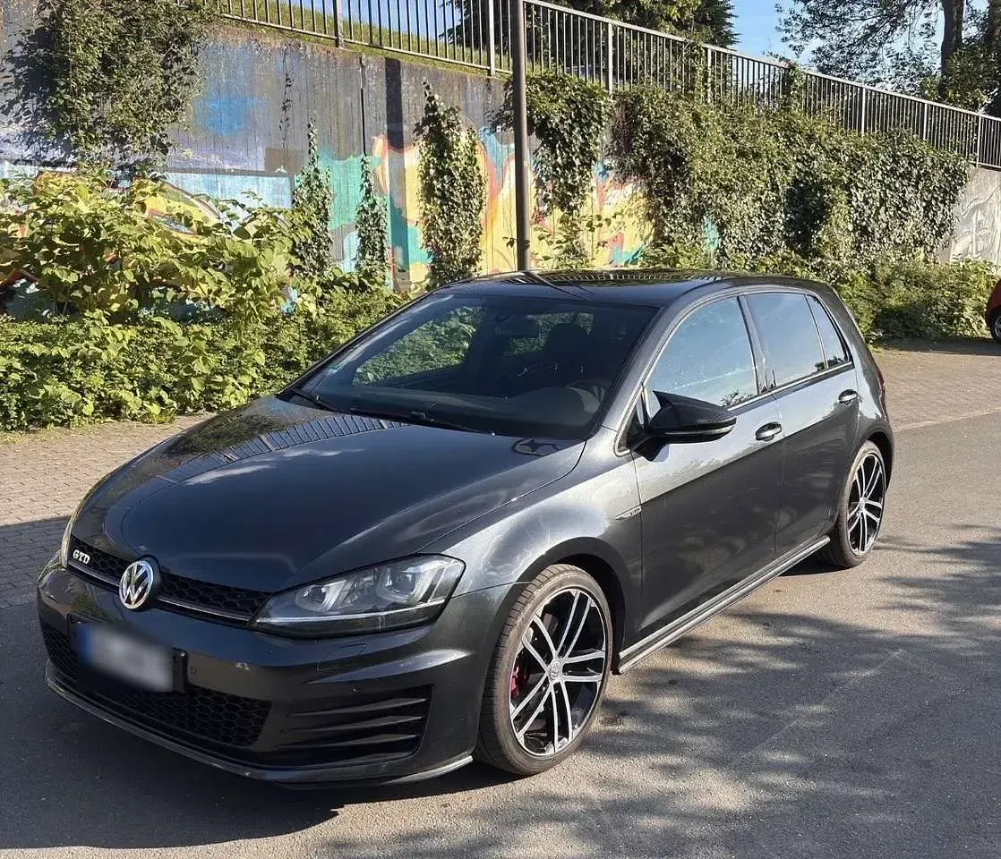 Gebraucht VW Golf VII GTD 184 PS (135 kW) 2015 Grau Limousine