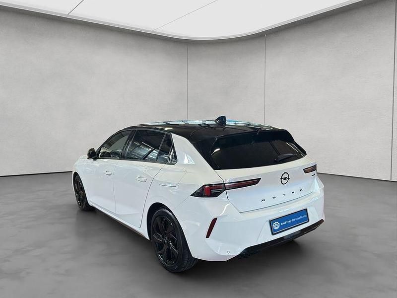 Gebraucht Opel Astra 150 PS (110 kW) 2022 Weiß Limousine
