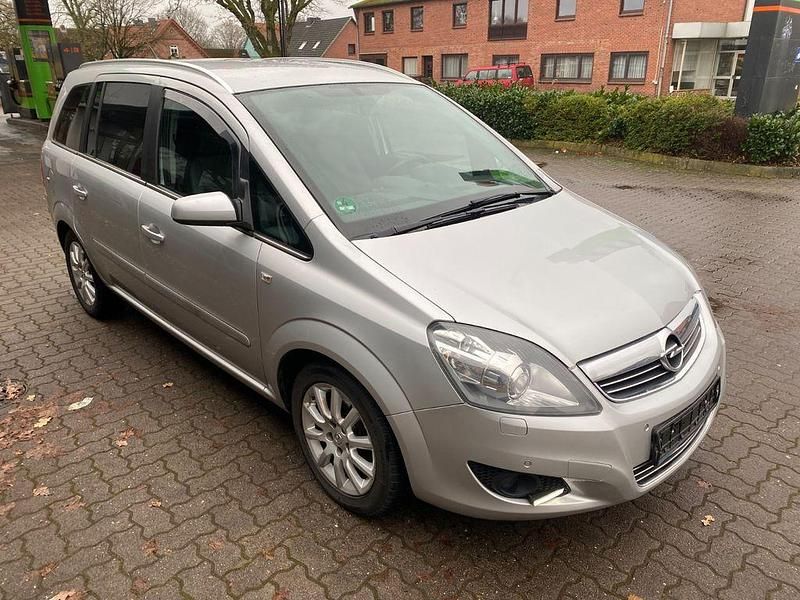 Gebraucht Opel Zafira 150 PS (110 kW) 2009 Silber Van / Kleinbus