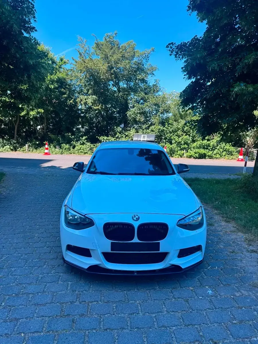 Gebraucht BMW 116 M Sport 136 PS (100 kW) 2012 Weiß Kleinwagen