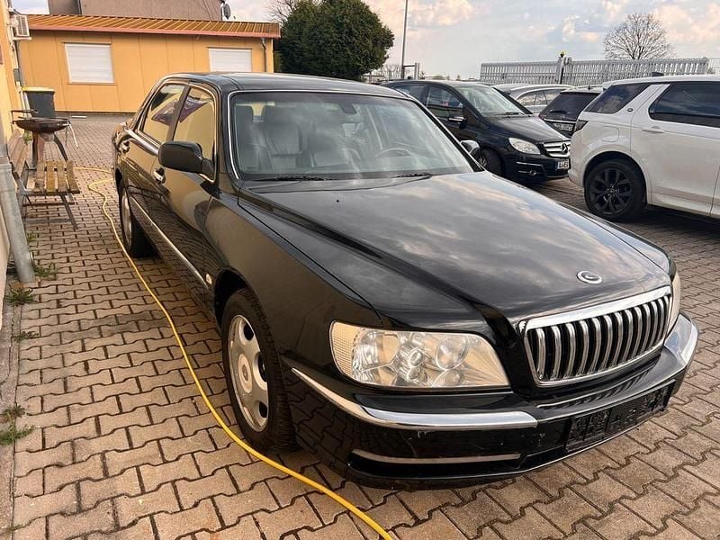 Second-hand Hyundai Centennial 265 CP (194 kW) 2006 Negru Berlinǎ