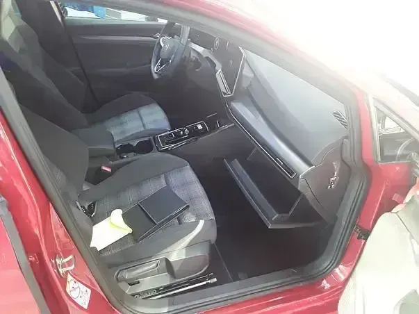 Gebraucht VW Golf VIII GTE 272 PS (200 kW) 2025 Kings red metallic Limousine