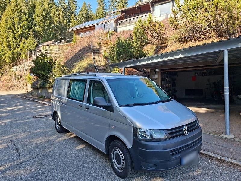 Gebraucht VW T5 115 PS (84 kW) 2014 Silber Van
