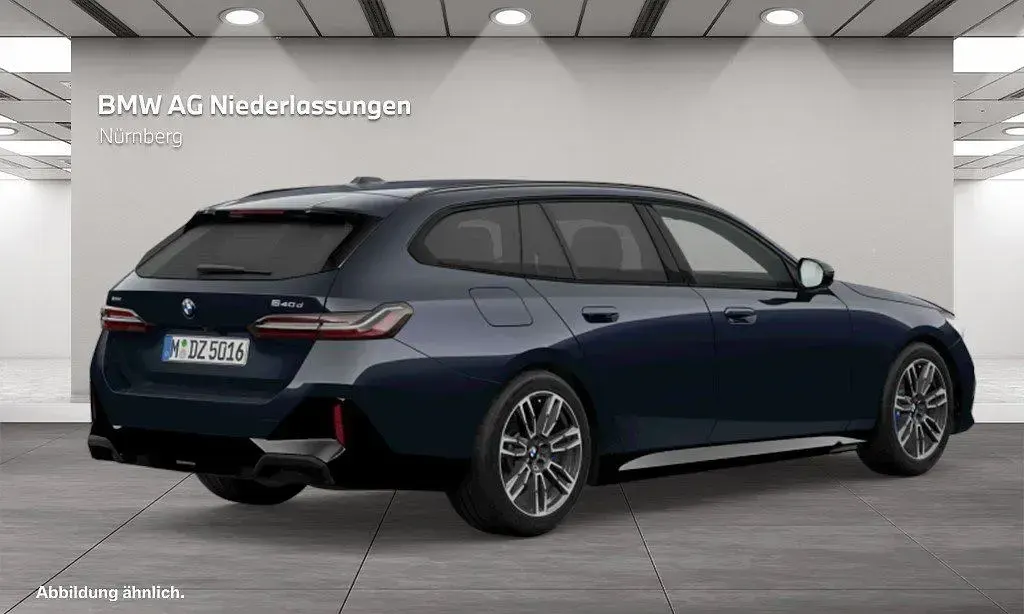 Gebraucht BMW 540 Performance 303 PS (222 kW) 2025 Schwarz Kombi