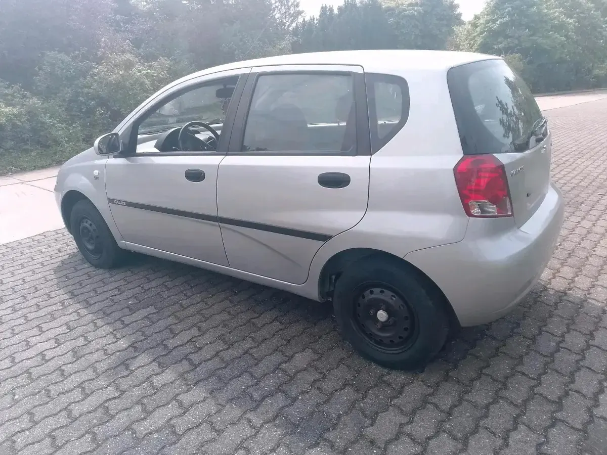 Gebraucht Chevrolet Aveo SE 72 PS (52 kW) 2005 Grau Kleinwagen