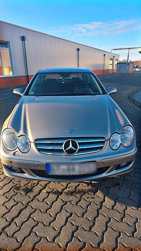 Gebraucht Mercedes CLK200 Elegance 163 PS (119 kW) 2006 Grau Coupé
