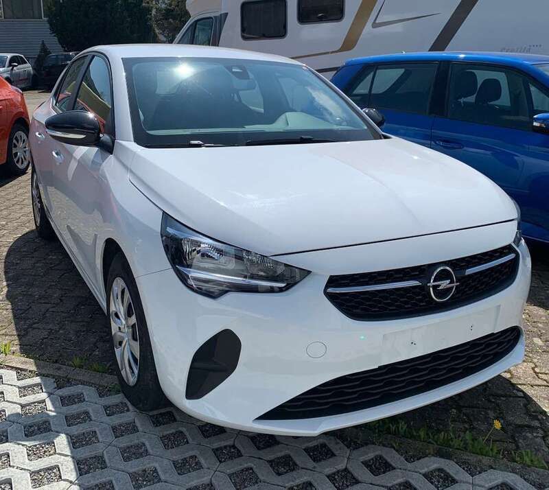Schneeweiss/summitwhite/arctic Gebraucht 2021 Opel Corsa Edition Kombi | 16.990 € (Teuer) - Bild 1/4