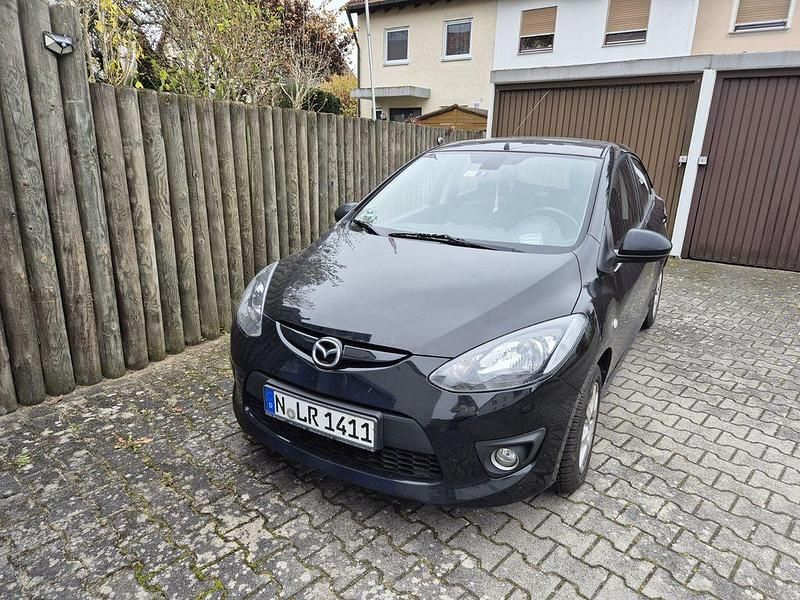 Schwarz Gebraucht 2008 Mazda 2 Limousine | 1.600 € (Superpreis) - Bild 1/4