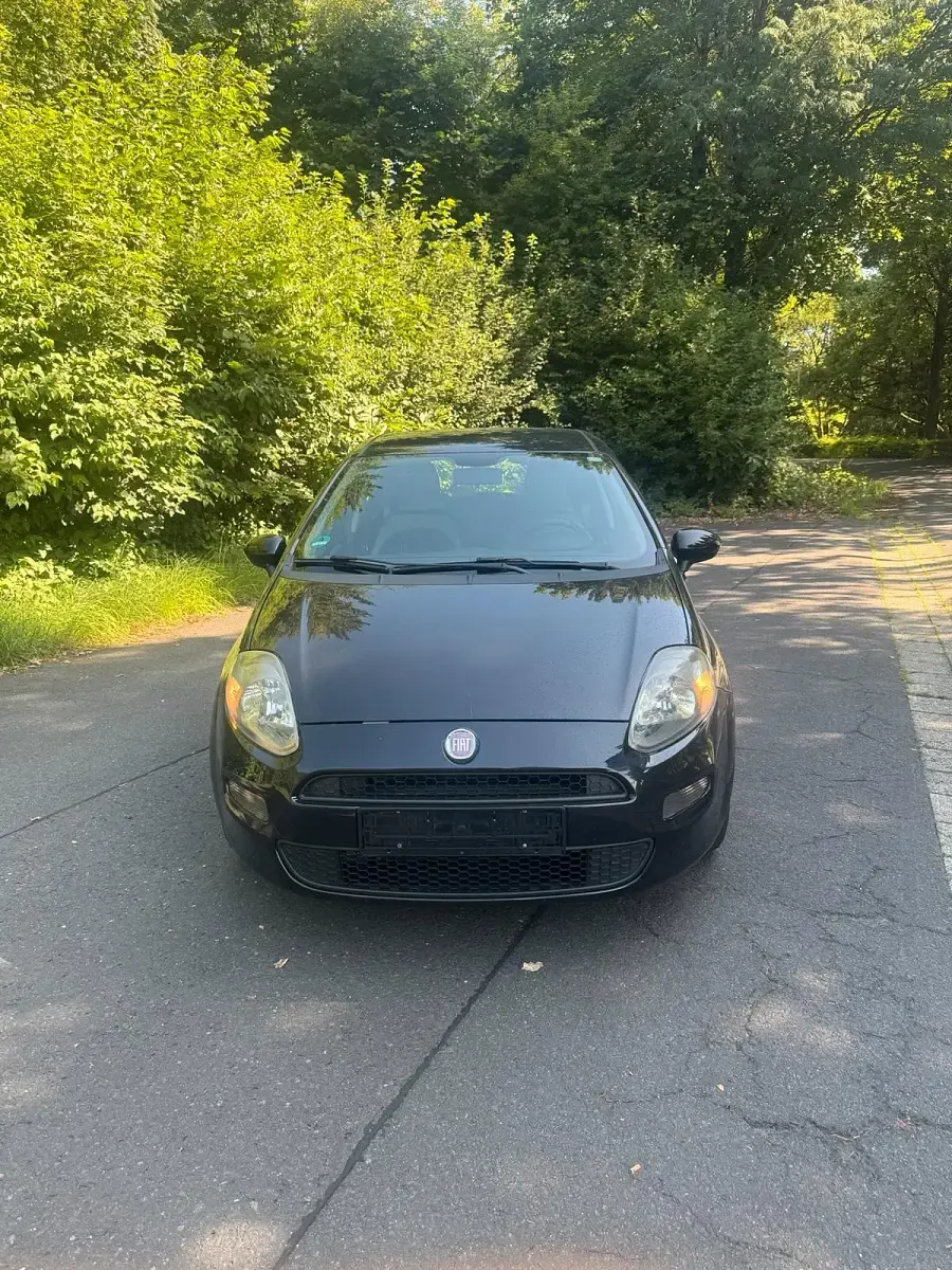 Gebraucht Fiat Punto Evo 77 PS (56 kW) 2012 Schwarz Kleinwagen